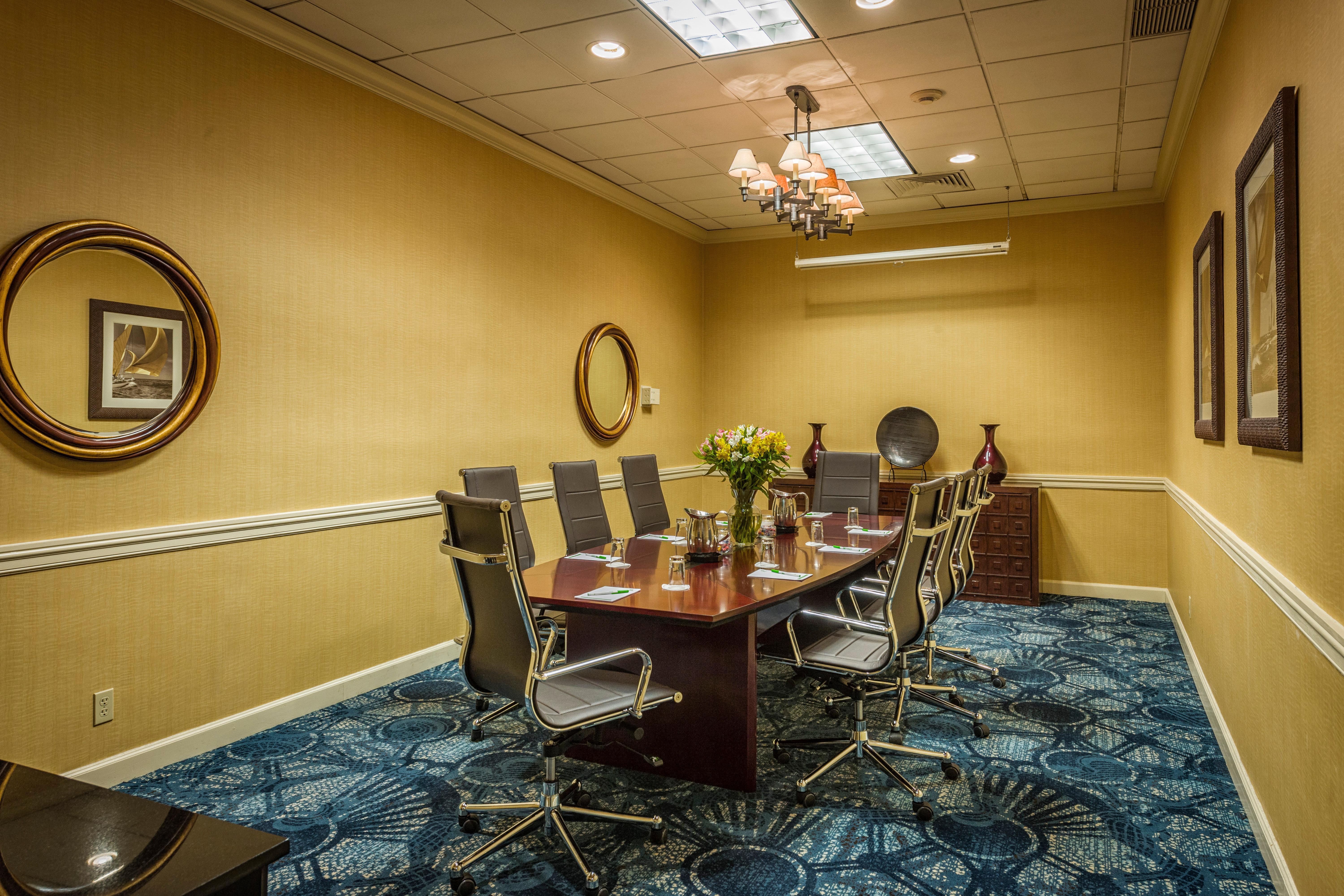 Best Western Plus Strongsville Cleveland Екстериор снимка