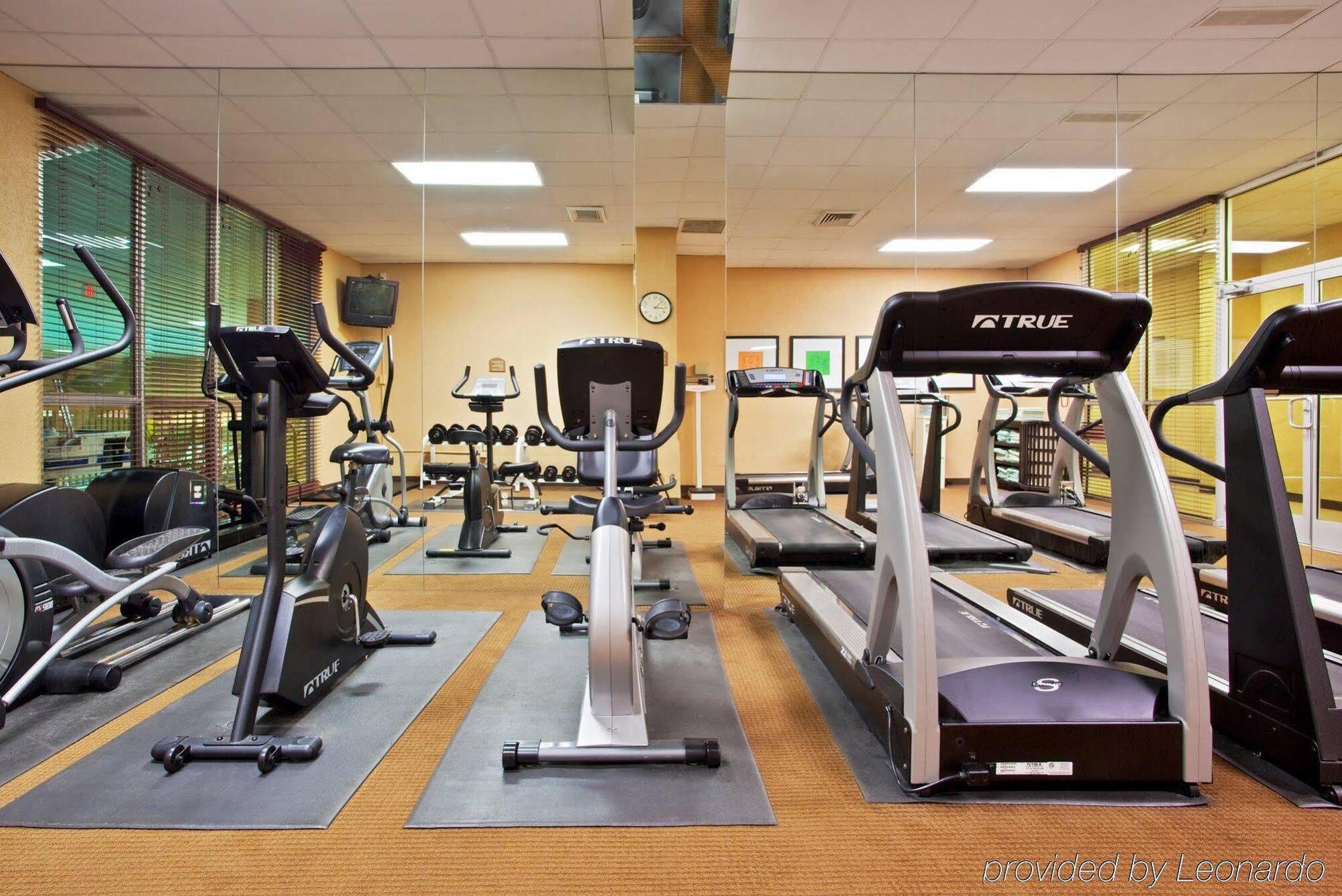 Best Western Plus Strongsville Cleveland Екстериор снимка